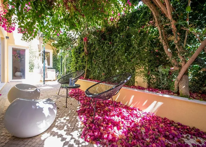 Chiado Oasis With Private Garden Appartement *