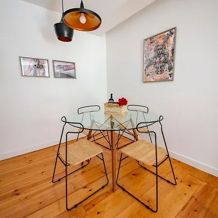 Serene Hideaway In Chiado *