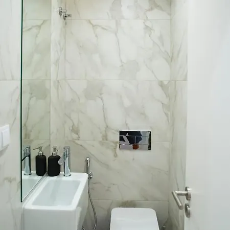 Serene Hideaway In Chiado Apartment Lissabon
