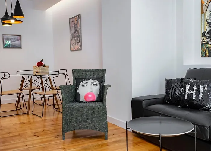 Chiado Oasis With Private Garden By Nestatlisbon Apartman