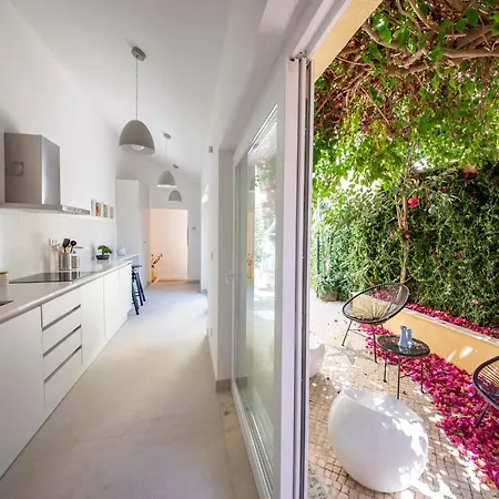 Chiado Oasis With Private Garden By Nestatlisbon Lejlighed Lisboa