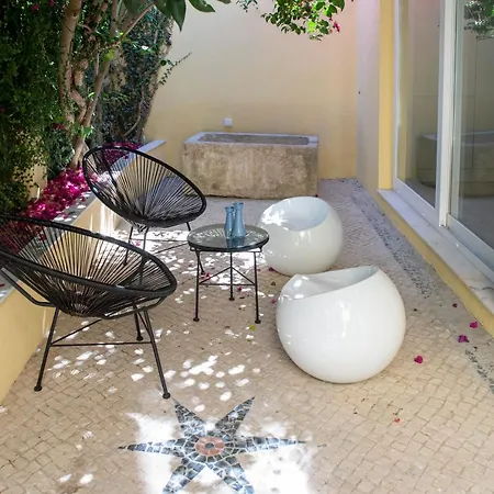 Chiado Oasis With Private Garden By Nestatlisbon Lejlighed